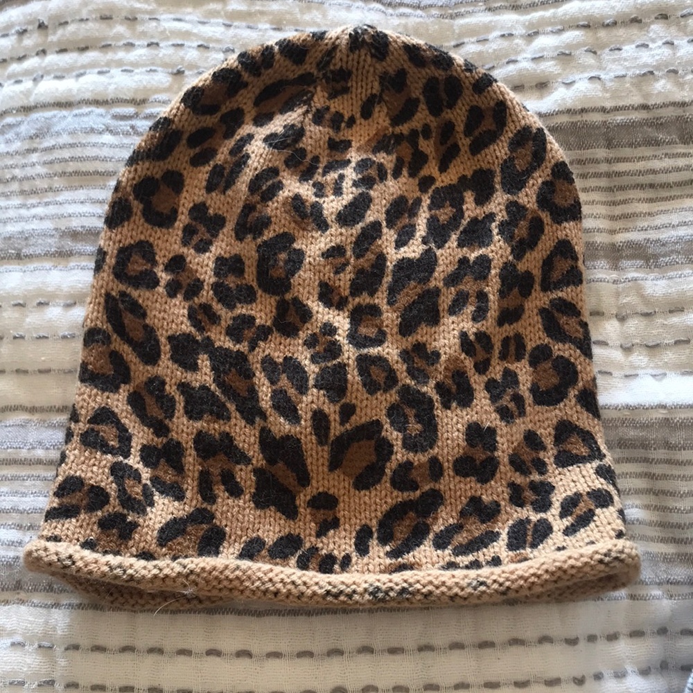 Leopard beanie